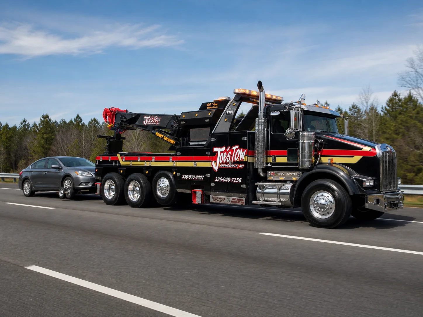 Joe’s Tow heavy wrecker for accident vehicle recovery in the Mocksville area